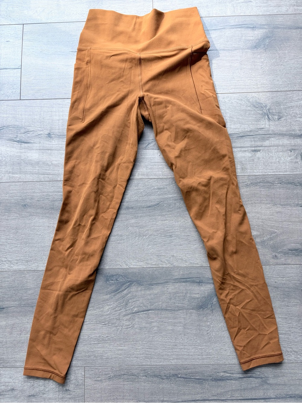 Athleta Salutation Stash Pocket II Tight | XS | Cattail Brown